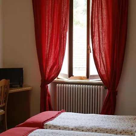 Hotel Alpino Cuasso Al Monte
