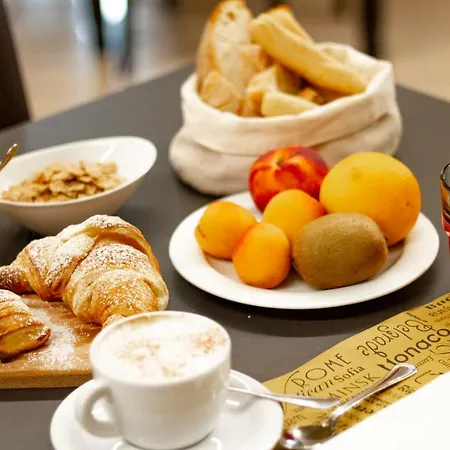 Alpino Hotel Cuasso Al Monte